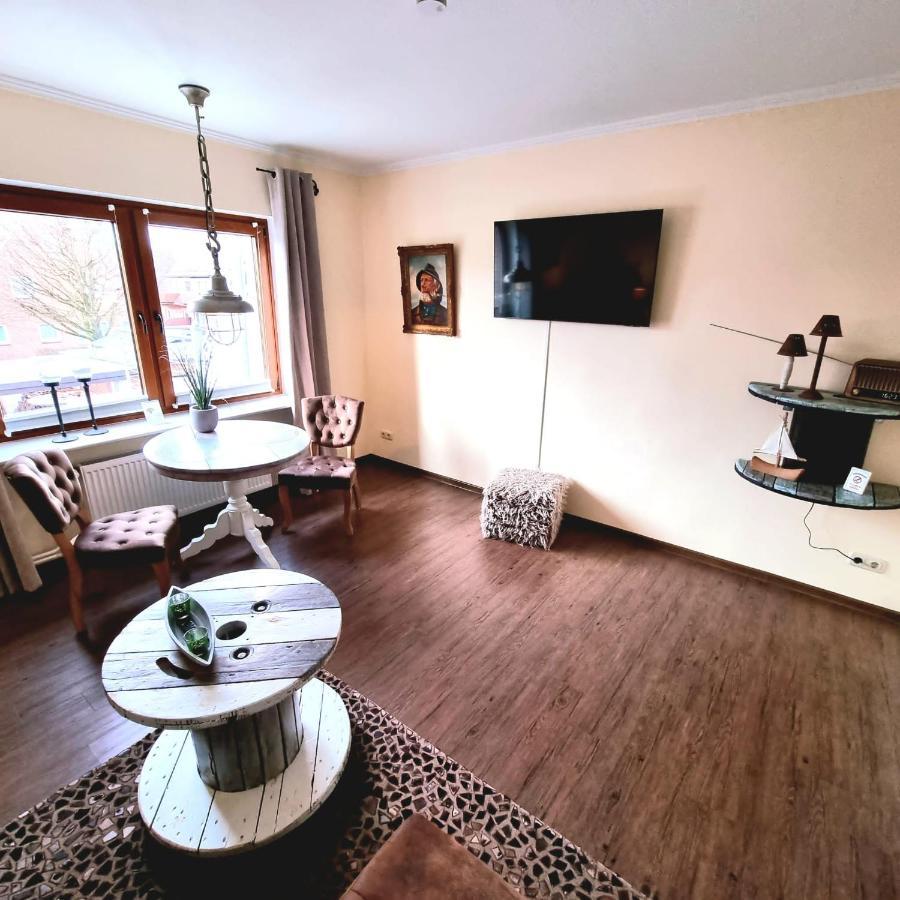 Haus Kaiser Appartement 3 Deichlust Busum Bagian luar foto